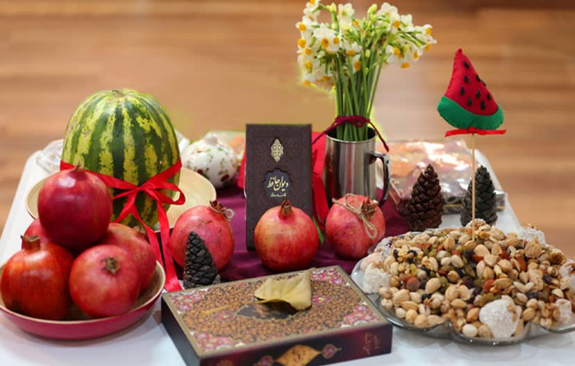 چیدن سفره شب یلدا